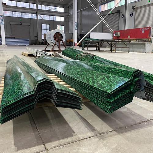 840型小草绿压型板 彩钢瓦楞板 彩钢压型板 钢结构屋面板